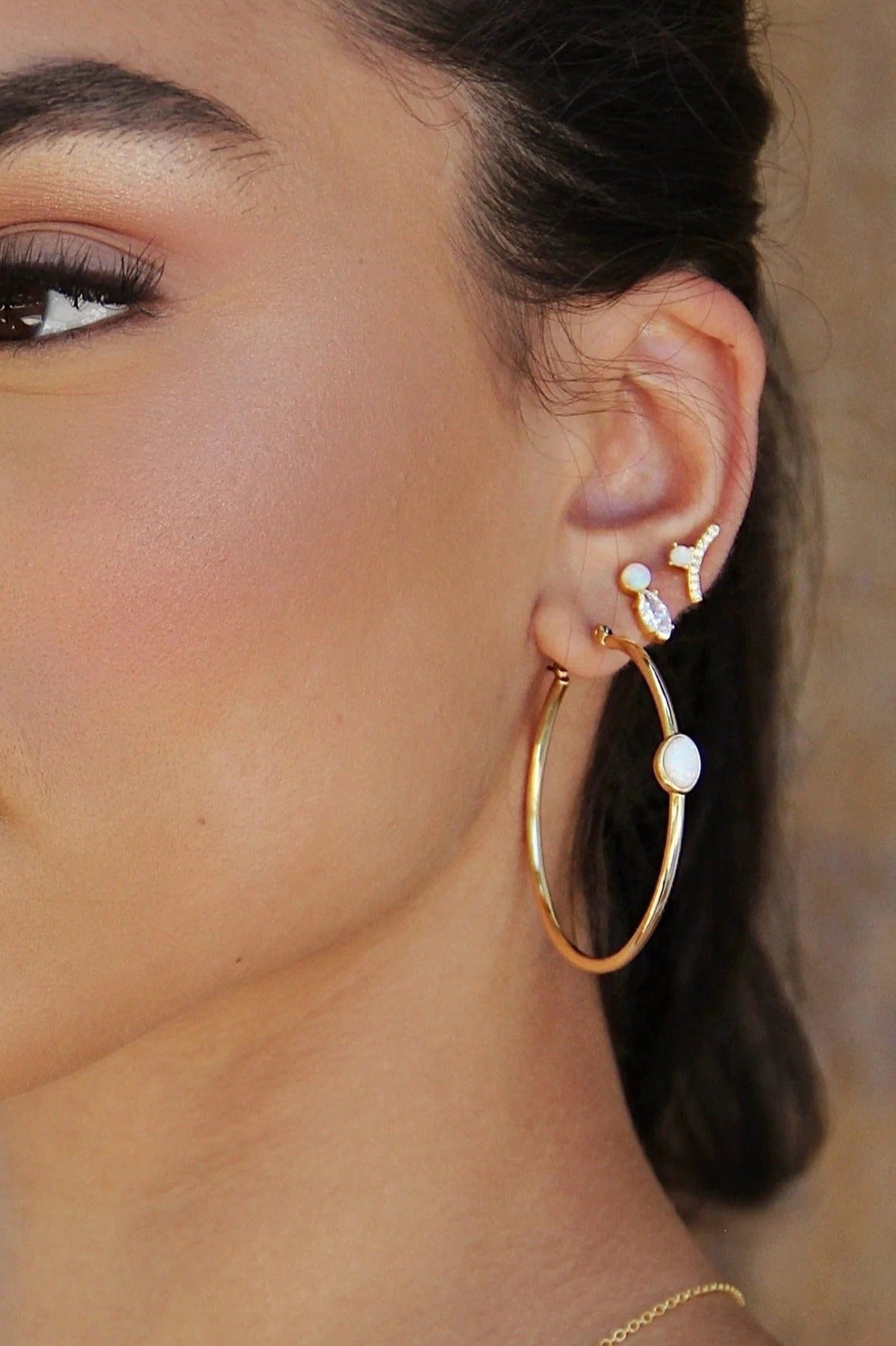 ettika earrings Catch their Eye Opal & Crystal Stud 18k Gold Plated  // EARRINGS